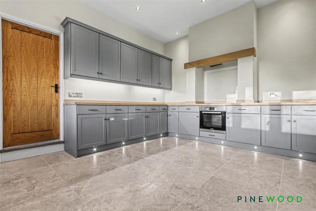 Kitchen diner