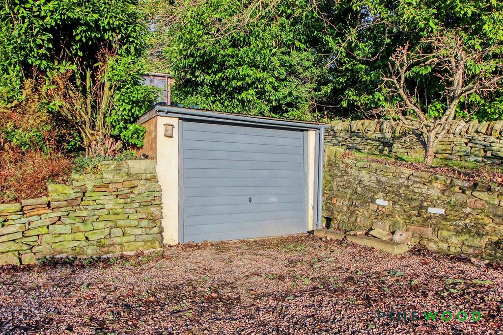 Single garage