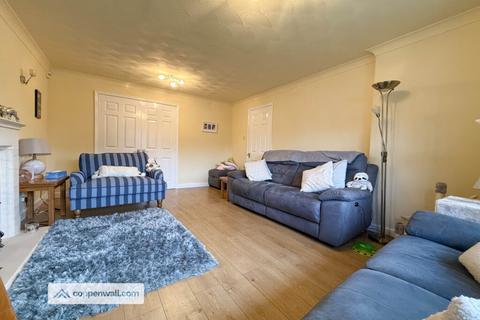 4 bedroom detached house for sale, Holmeswood Park, Rawtenstall, Rossendale