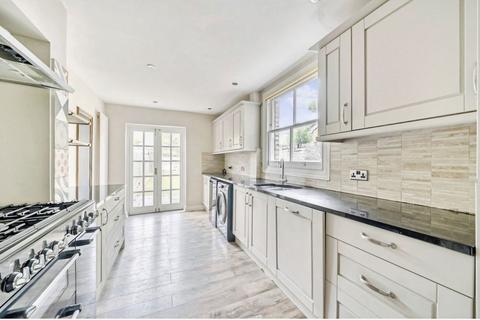 5 bedroom terraced house for sale, Victor Road, Windsor SL4