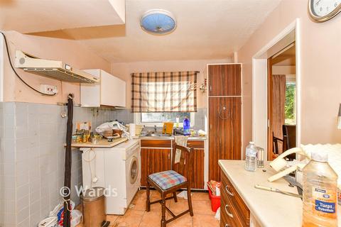 3 bedroom semi-detached house for sale, Sussex Road, New Romney, Kent