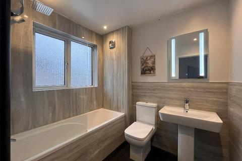 3 bedroom semi-detached house for sale, Morecambe LA4