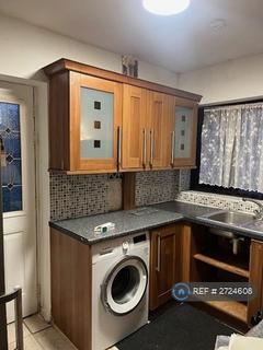 3 bedroom semi-detached house to rent, Thurlston Crescent, Manchester, M8