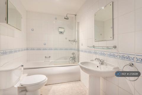 2 bedroom flat to rent, Philbeach Gardens, London, SW5