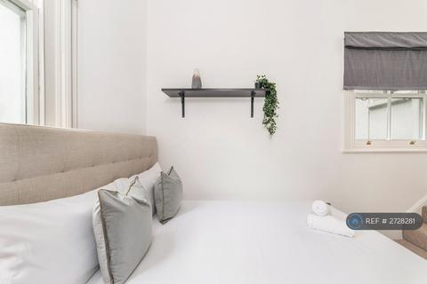 2 bedroom flat to rent, Philbeach Gardens, London, SW5