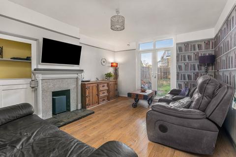 3 bedroom semi-detached house for sale, Farmfield Road, Banbury - No onward chain