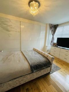 5 bedroom property to rent, Barnet EN5