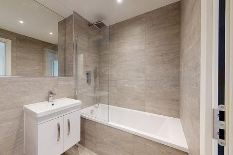 undefined, Riverbank Way