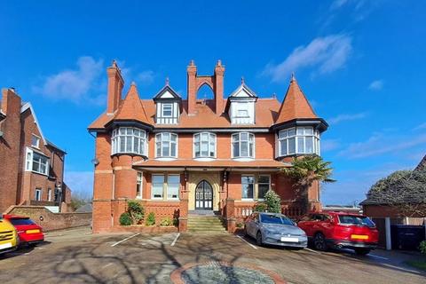 2 bedroom apartment for sale, 47Cambridge Road, Southport