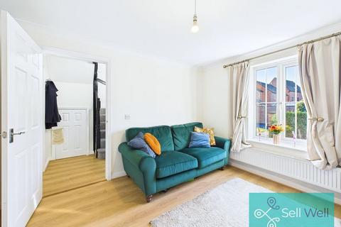 3 bedroom end of terrace house for sale, Kilcoby Avenue, Manchester M27