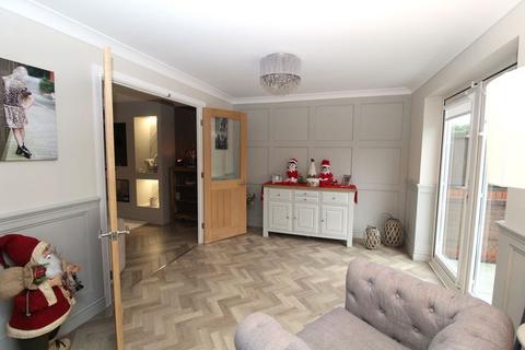 4 bedroom detached house for sale, Forest Drive, Bolton BL5