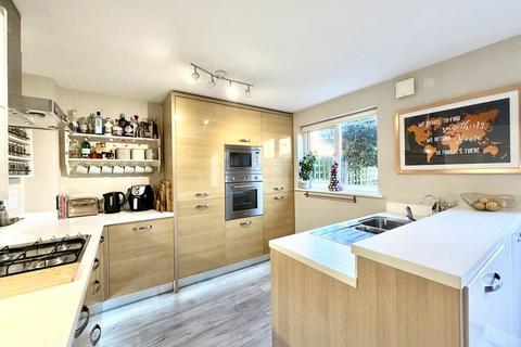 undefined, York Road, Calne SN11