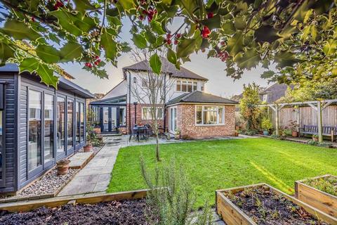 3 bedroom detached house for sale, Granville Close, Havant