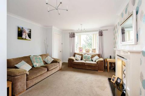 undefined, Thirlmere Close, Leeds LS11