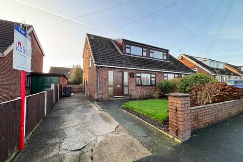 3 bedroom semi-detached house for sale - Ashton Road, Golborne, Warrington, WA3 3UX