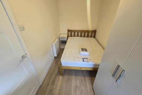 undefined, Jackson Terrace, top floor, AB24