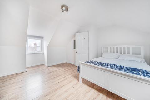 2 bedroom apartment for sale, Bedford Road, London