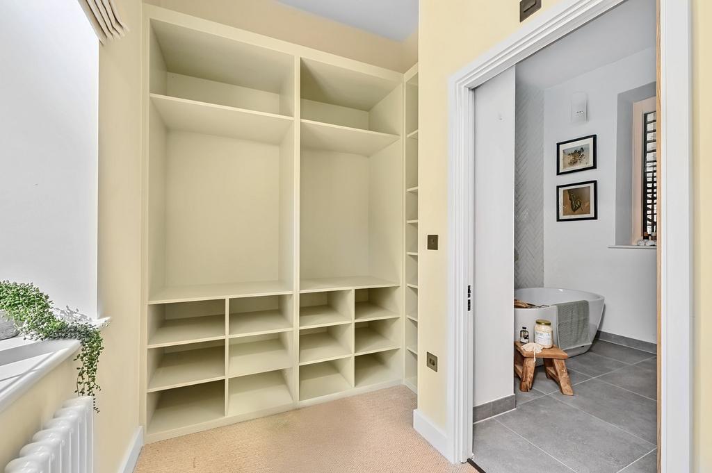 Fitted Wardrobes