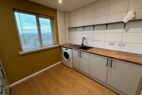 2 bedroom flat to rent, Barkerland, Dumfries, Dumfries & Galloway, DG1