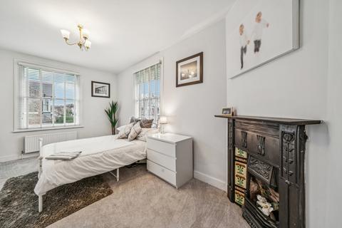 undefined, Ravensbury Road, SW18