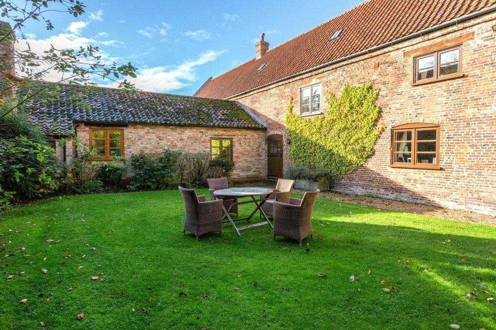 Courtyard Garden