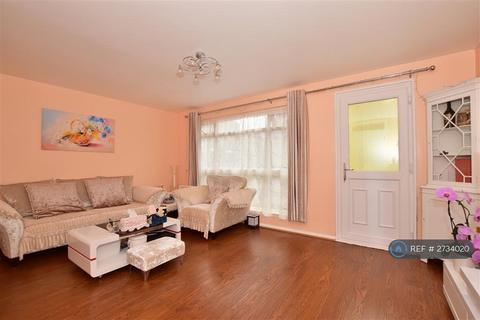 undefined, Limes Avenue, Chigwell, IG7