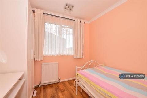 undefined, Limes Avenue, Chigwell, IG7