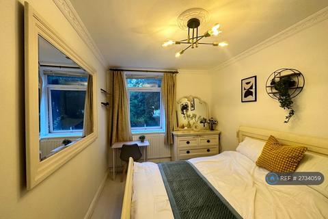 undefined, Juniper House, London, SE14