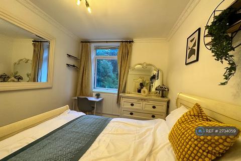 undefined, Juniper House, London, SE14