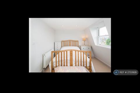 undefined, Strathville Road, London, SW18