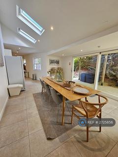 5 bedroom terraced house to rent, High Street, Eton, Windsor, SL4