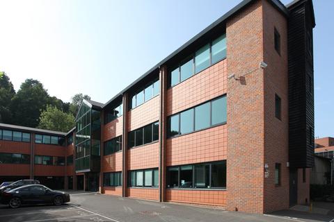 Office to rent, Mill Ln Godalming GU7 1EZ