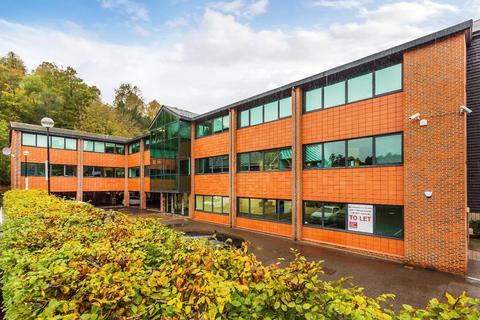 Office to rent, Mill Ln Godalming GU7 1EZ