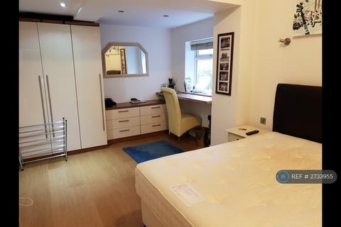 undefined, Criclewood Lane, London, NW2