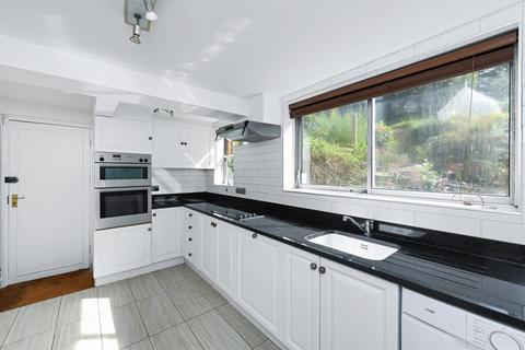 undefined, Lucknow Drive, Mapperly Park, Nottingham, NG3 5EU