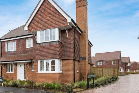 3 bedroom detached house for sale, Plot 43 at Ingrams Farm, Ninfield TN33