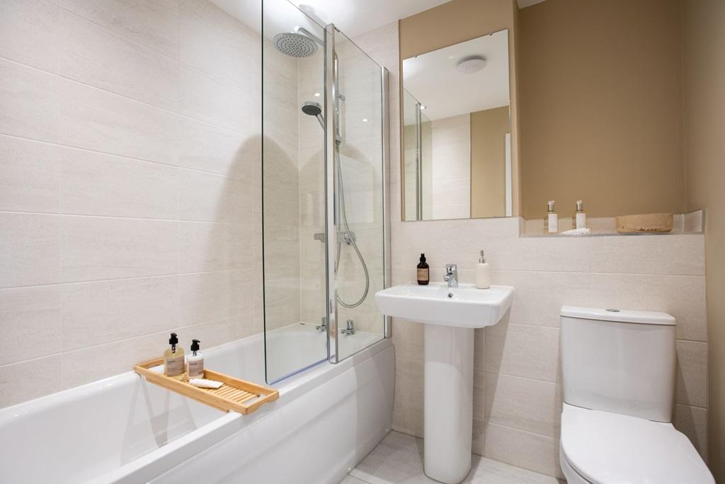 The Midford bathroom
