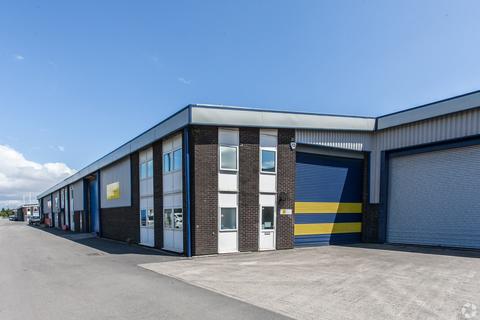 Warehouse to rent, St Andrews Rd Bristol BS11 9AG