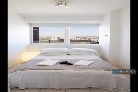 undefined, Kings Road- Bills Included -Sea View, Brighton, BN1