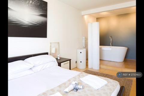 undefined, Kings Road- Bills Included -Sea View, Brighton, BN1