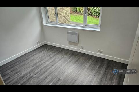 undefined, St. Peters Close, Bushey Heath, Bushey, WD23