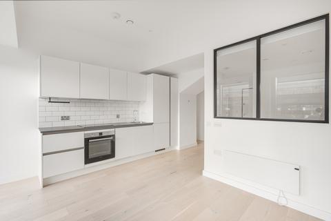 undefined, Vonder Parkside, Great West Road TW8