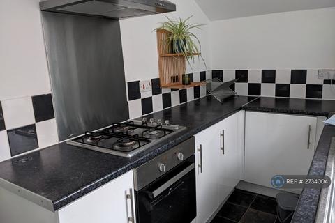 2 bedroom terraced house to rent, Bangor Street, Stockport, SK5