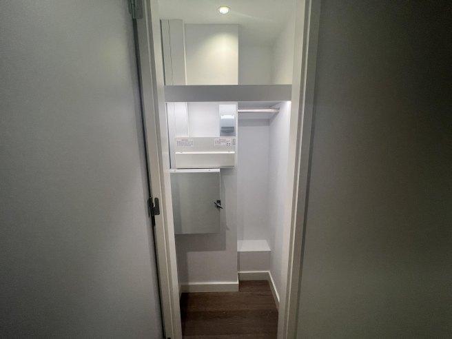 1-segrave-walk-w2-1bn-1022420