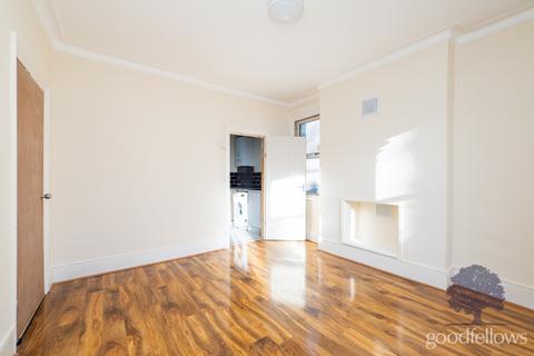 undefined, Morton Gardens, Wallington SM6