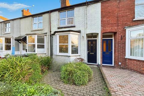 2 bedroom terraced house for sale, South Undercliff, East Sussex TN31