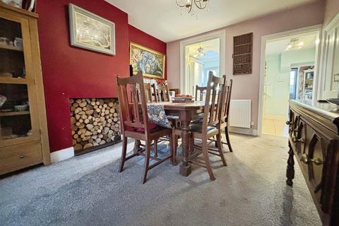 2 bedroom terraced house for sale, South Undercliff, East Sussex TN31