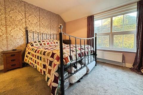 undefined, South Undercliff, East Sussex TN31