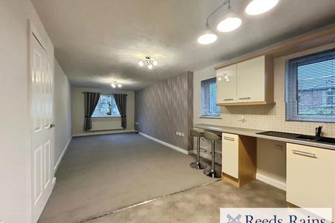 2 bedroom apartment for sale, Collegiate Way, Manchester M27