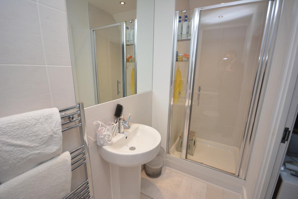 En Suite Two